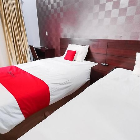Reddoorz Syariah Near Lotte Grosir Medan Hotell Sunggal Eksteriør bilde
