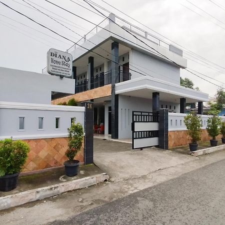 Reddoorz Syariah Near Lotte Grosir Medan Hotell Sunggal Eksteriør bilde